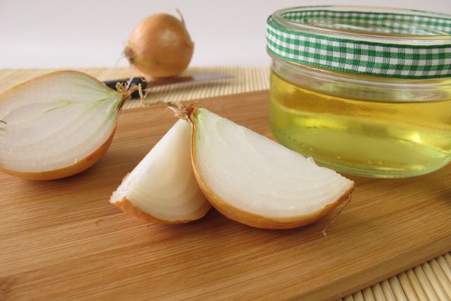 Onions add nutrients to your hair, and even fight premature graying or baldness